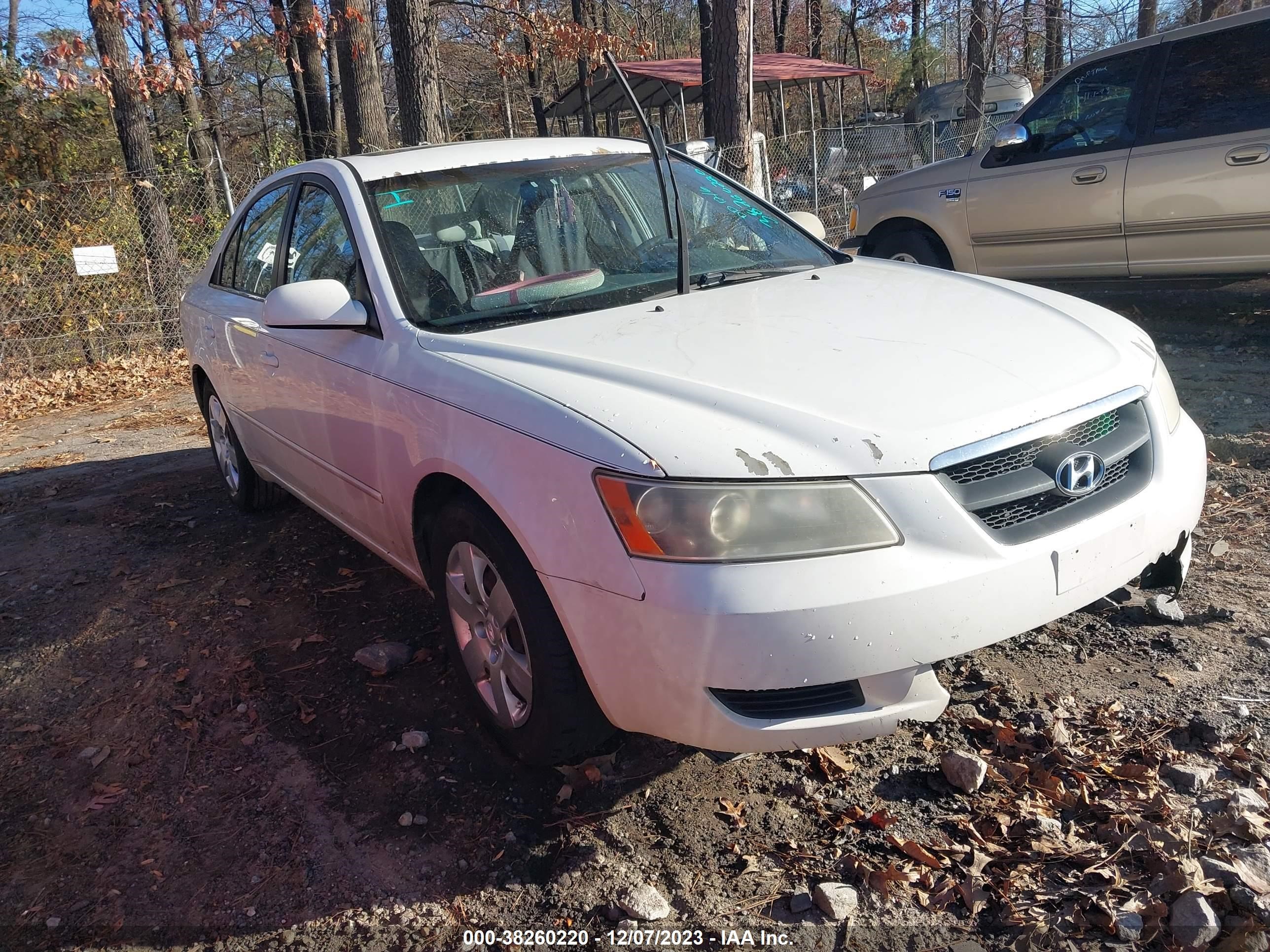 Photo 0 VIN: 5NPET46CX8H314372 - HYUNDAI SONATA 