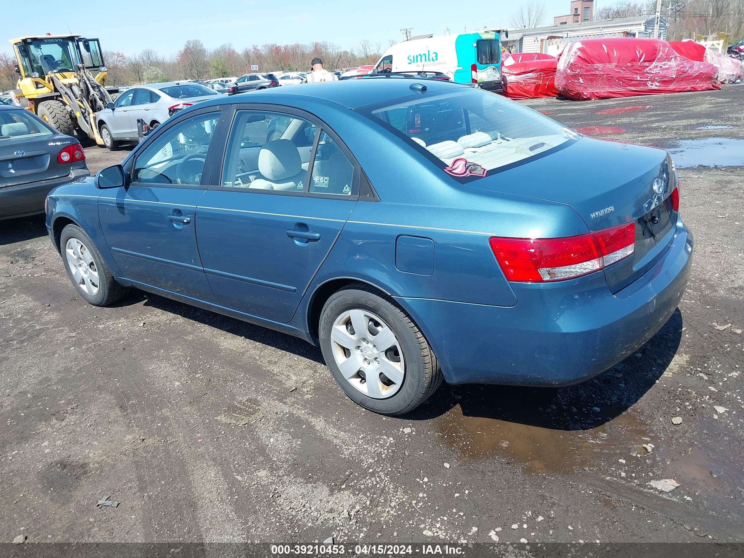 Photo 2 VIN: 5NPET46CX8H341507 - HYUNDAI SONATA 