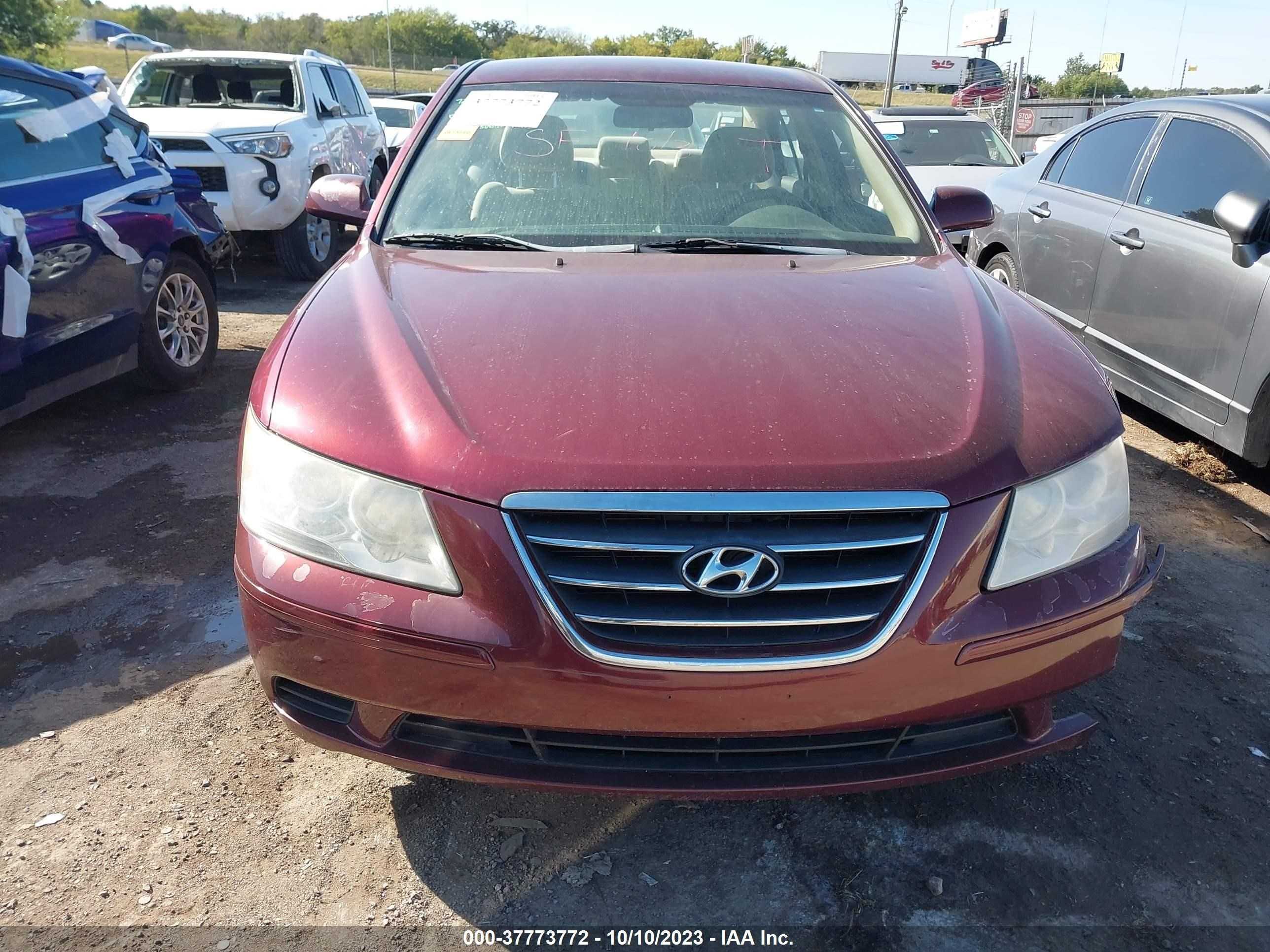 Photo 11 VIN: 5NPET46CX9H416689 - HYUNDAI SONATA 