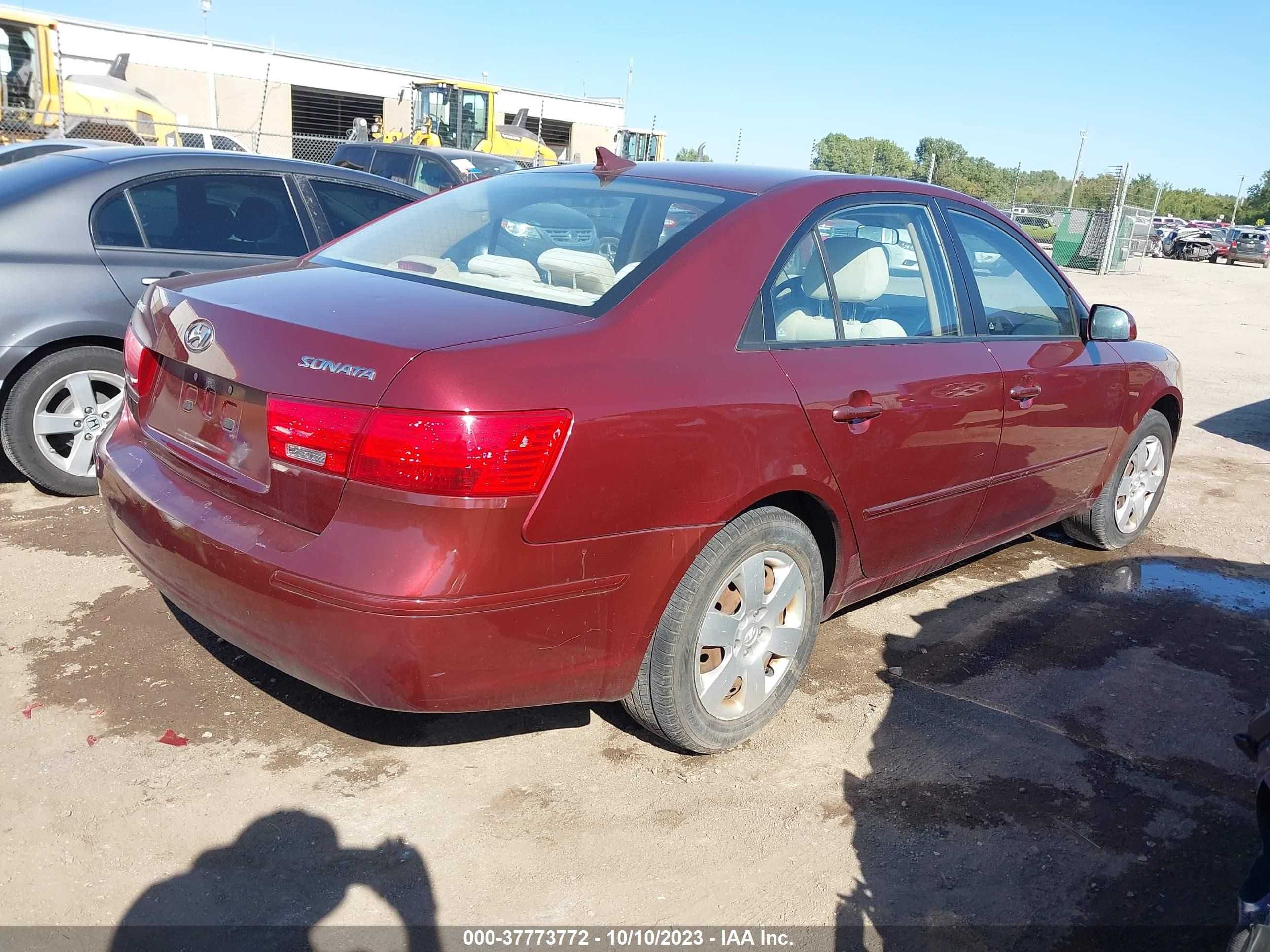 Photo 3 VIN: 5NPET46CX9H416689 - HYUNDAI SONATA 