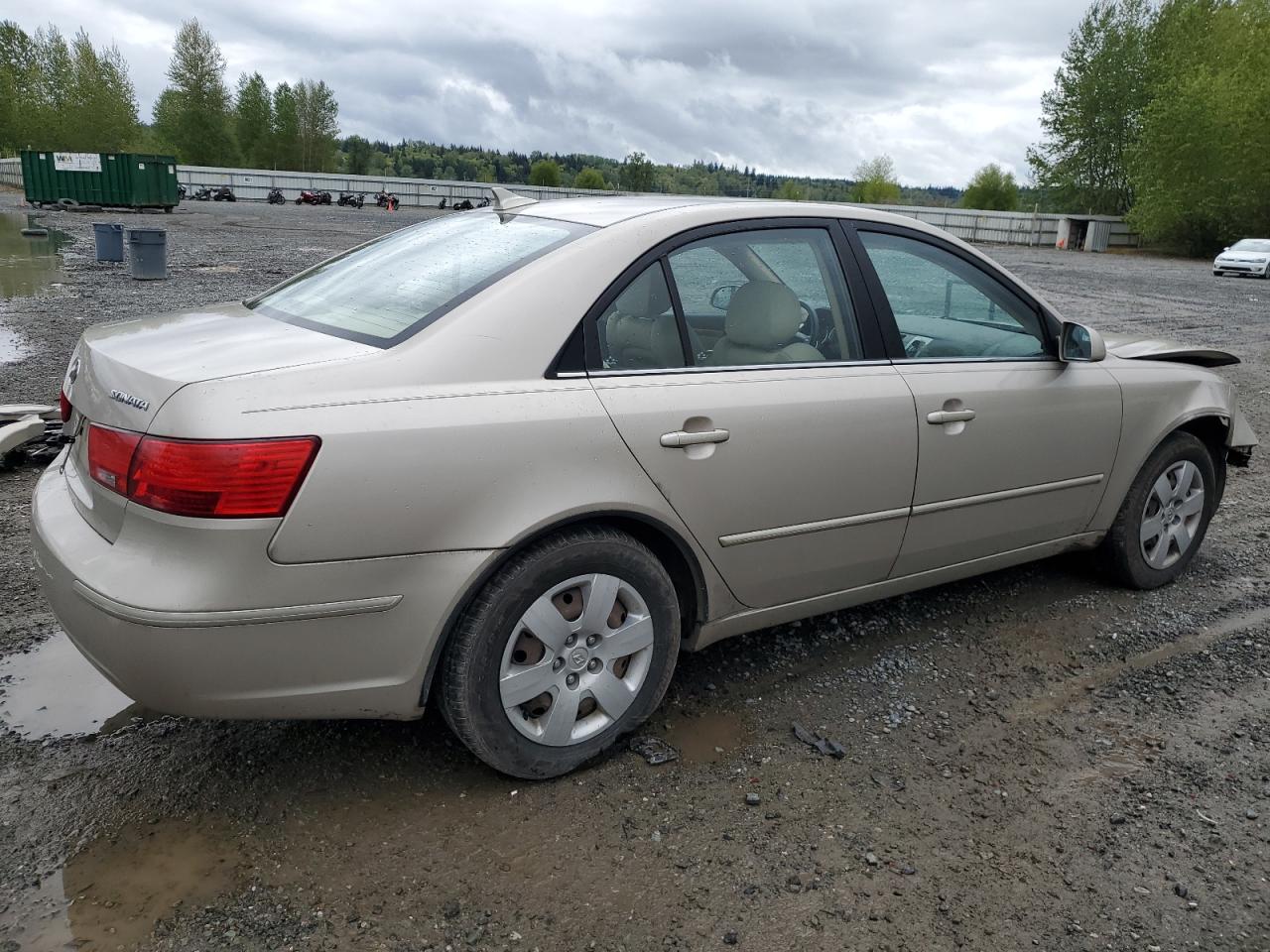 Photo 2 VIN: 5NPET46CX9H452110 - HYUNDAI SONATA 