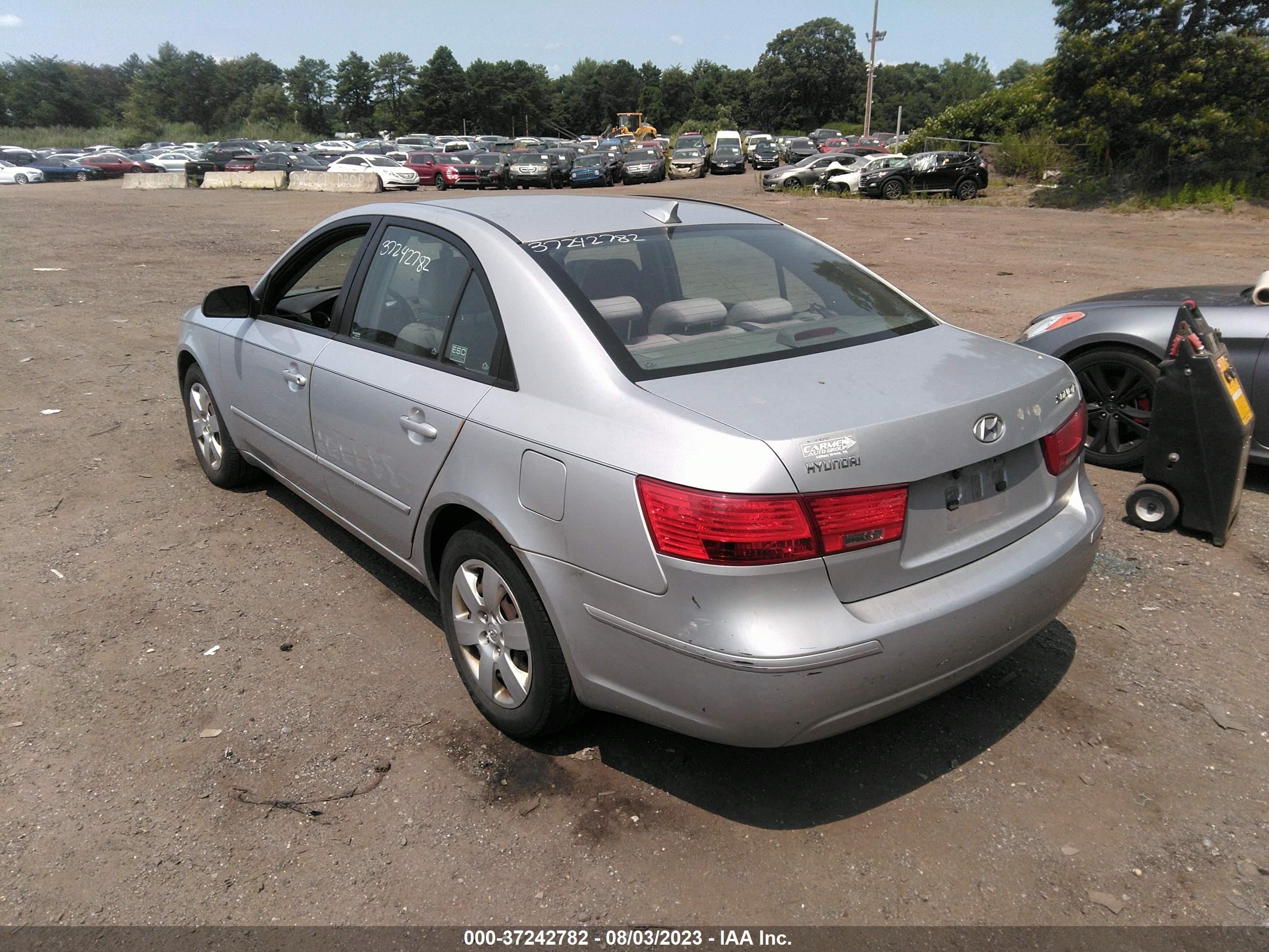 Photo 2 VIN: 5NPET46CX9H565331 - HYUNDAI SONATA 