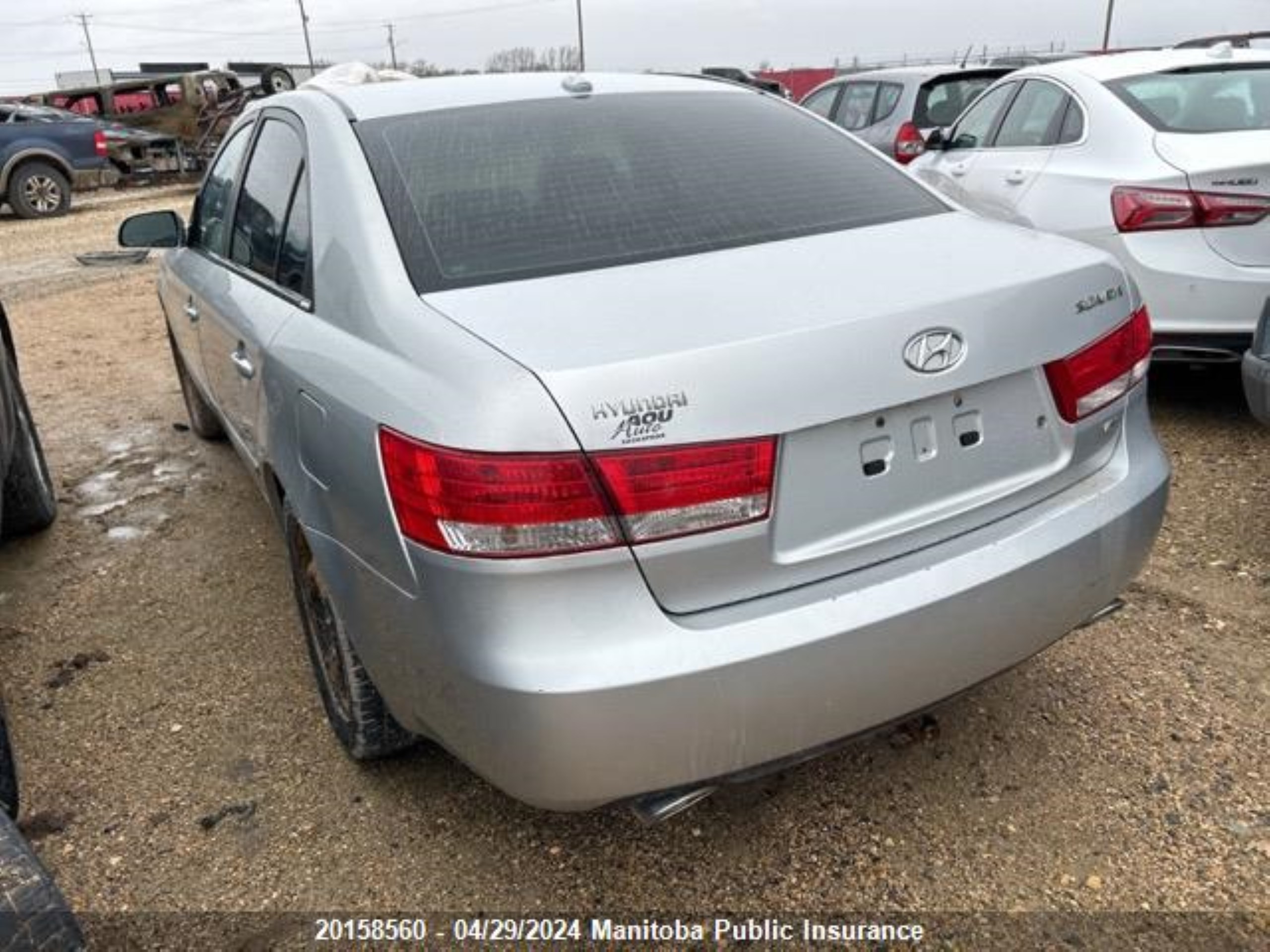 Photo 3 VIN: 5NPET46F38H324140 - HYUNDAI NULL 