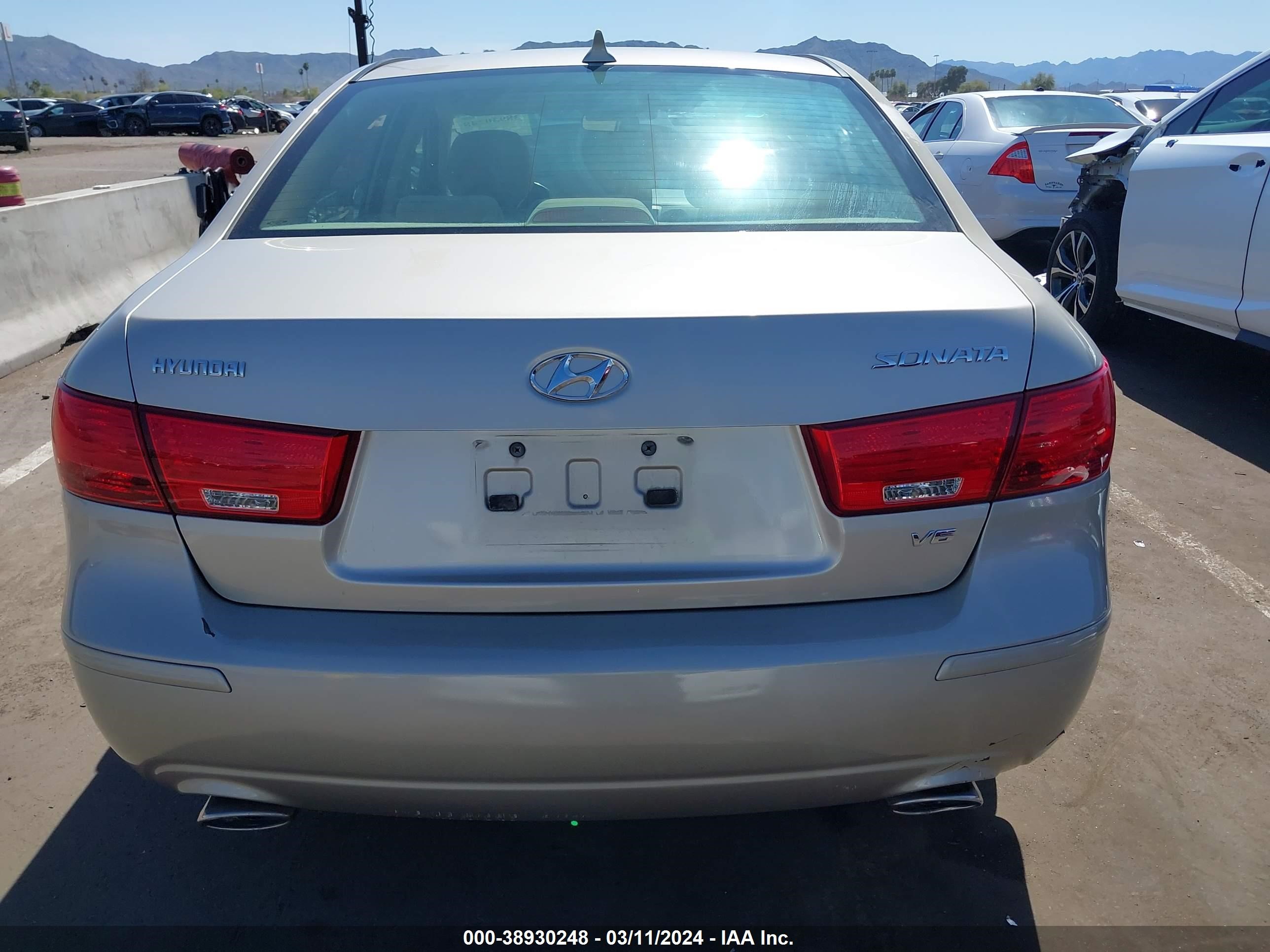 Photo 15 VIN: 5NPET46F69H453068 - HYUNDAI SONATA 