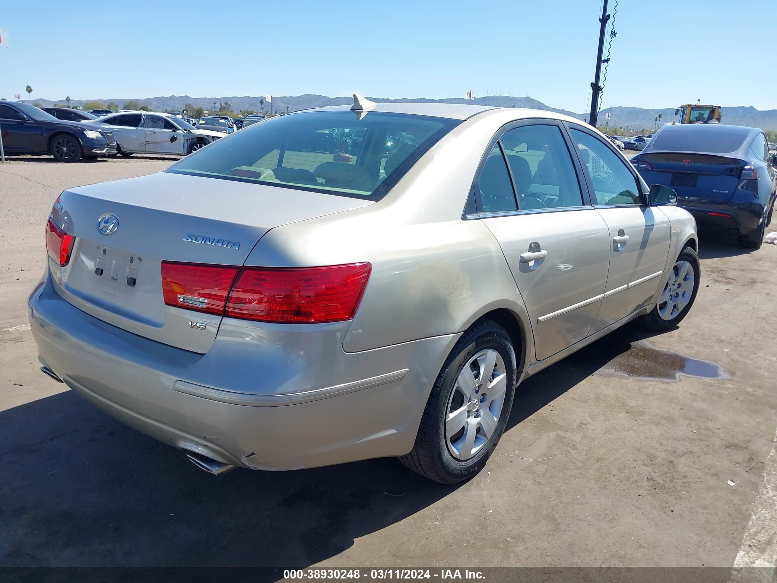 Photo 3 VIN: 5NPET46F69H453068 - HYUNDAI SONATA 