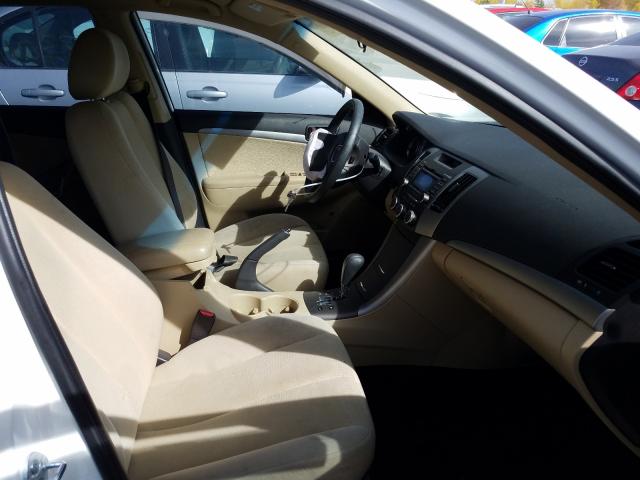 Photo 4 VIN: 5NPET4AC0AH602480 - HYUNDAI SONATA GLS 