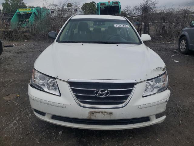 Photo 4 VIN: 5NPET4AC0AH654000 - HYUNDAI SONATA GLS 