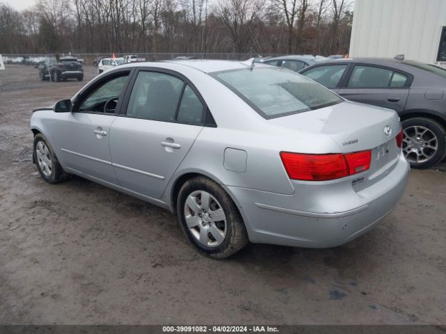 Photo 2 VIN: 5NPET4AC1AH576469 - HYUNDAI SONATA 