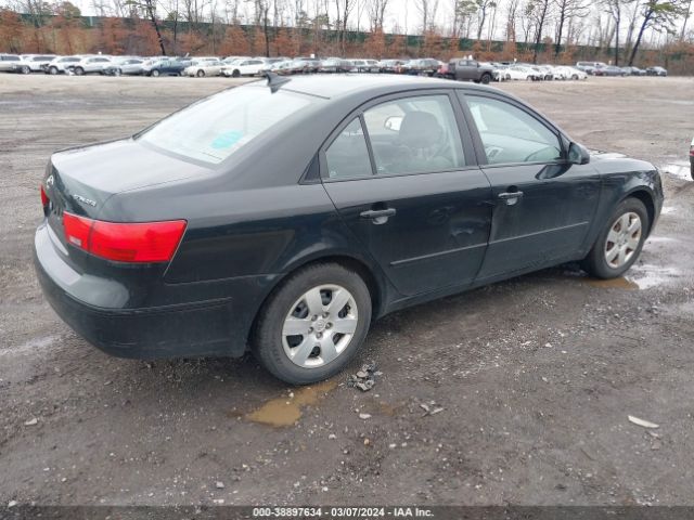 Photo 3 VIN: 5NPET4AC2AH589716 - HYUNDAI SONATA 