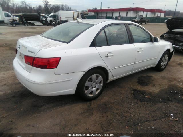 Photo 3 VIN: 5NPET4AC3AH585870 - HYUNDAI SONATA 