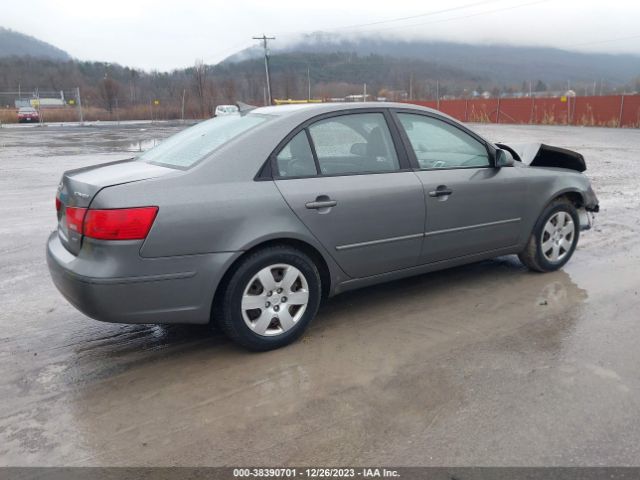 Photo 3 VIN: 5NPET4AC5AH579262 - HYUNDAI SONATA 