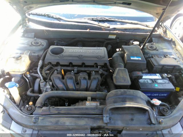 Photo 9 VIN: 5NPET4AC5AH653215 - HYUNDAI SONATA 