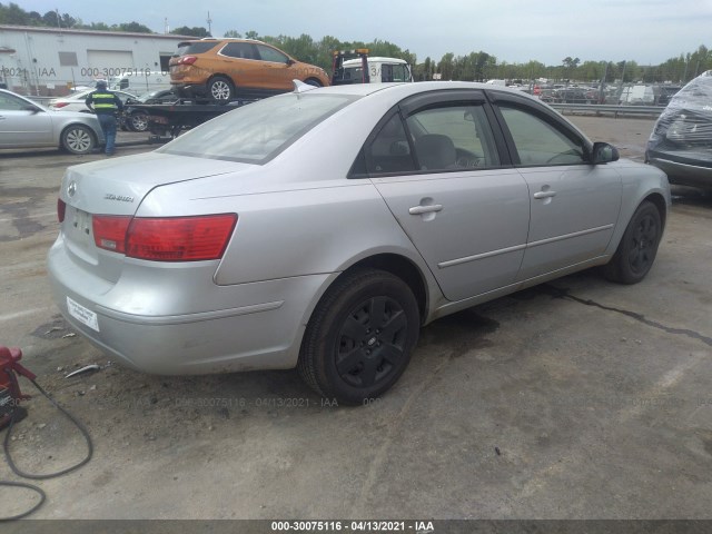 Photo 3 VIN: 5NPET4AC7AH580901 - HYUNDAI SONATA 