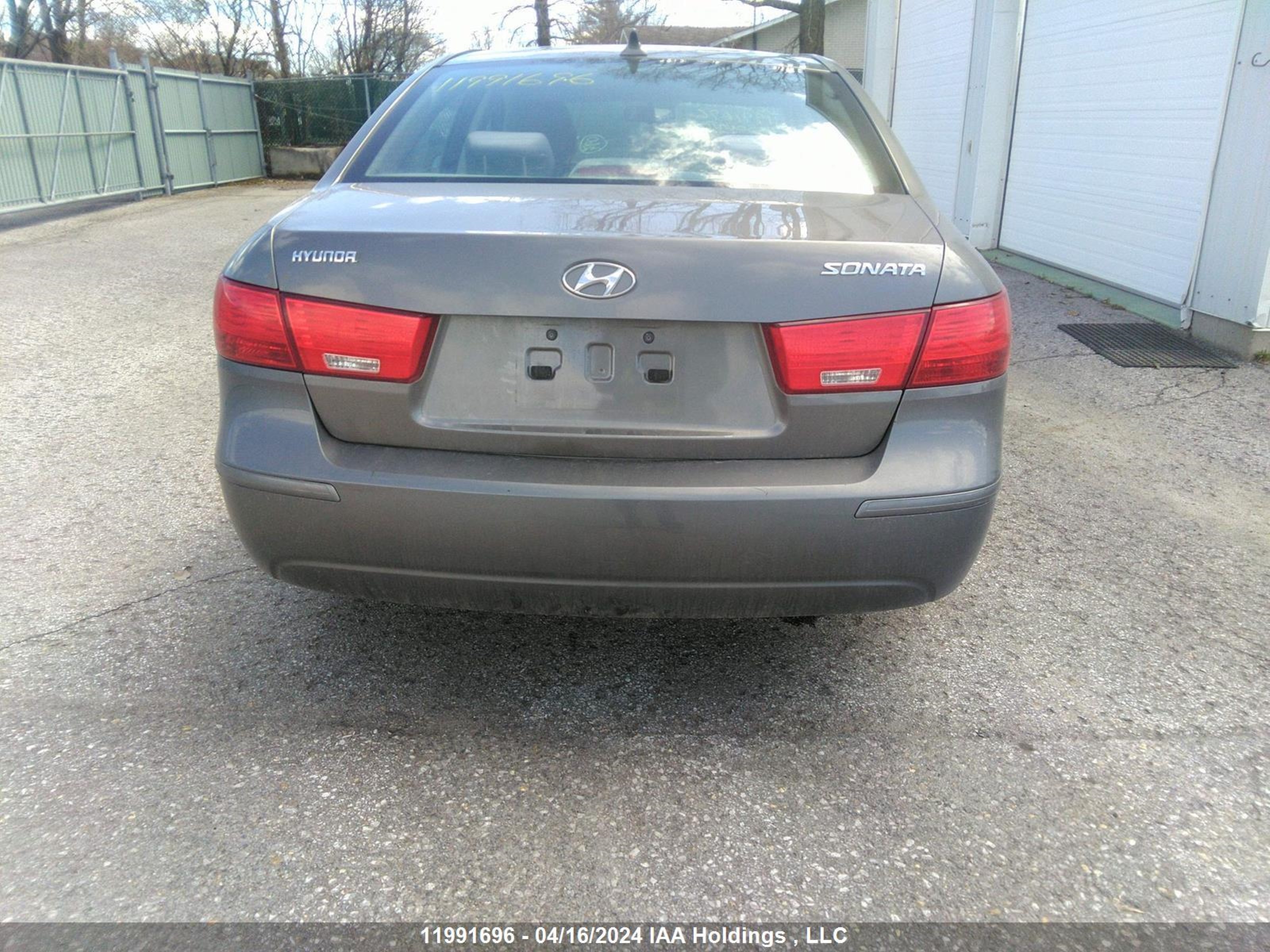 Photo 15 VIN: 5NPET4AC7AH629286 - HYUNDAI SONATA 