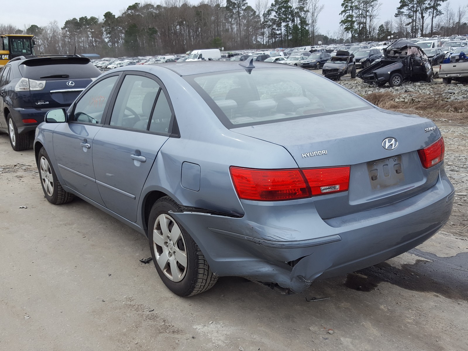 Photo 2 VIN: 5NPET4AC7AH639204 - HYUNDAI SONATA GLS 