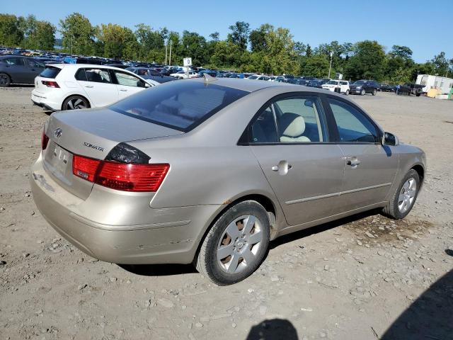 Photo 2 VIN: 5NPET4AC8AH601819 - HYUNDAI SONATA 