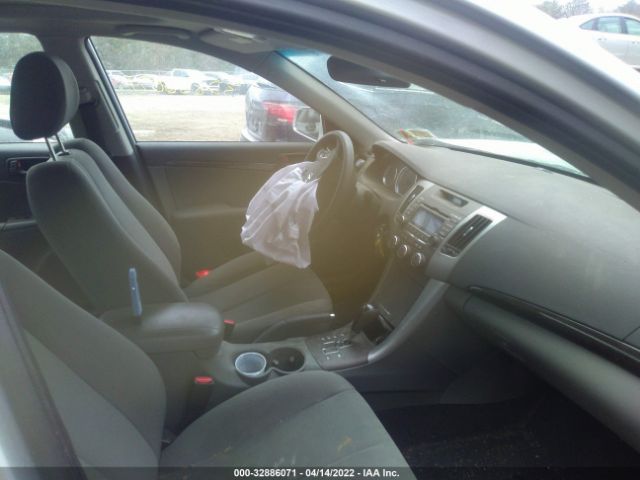 Photo 4 VIN: 5NPET4AC9AH609735 - HYUNDAI SONATA 