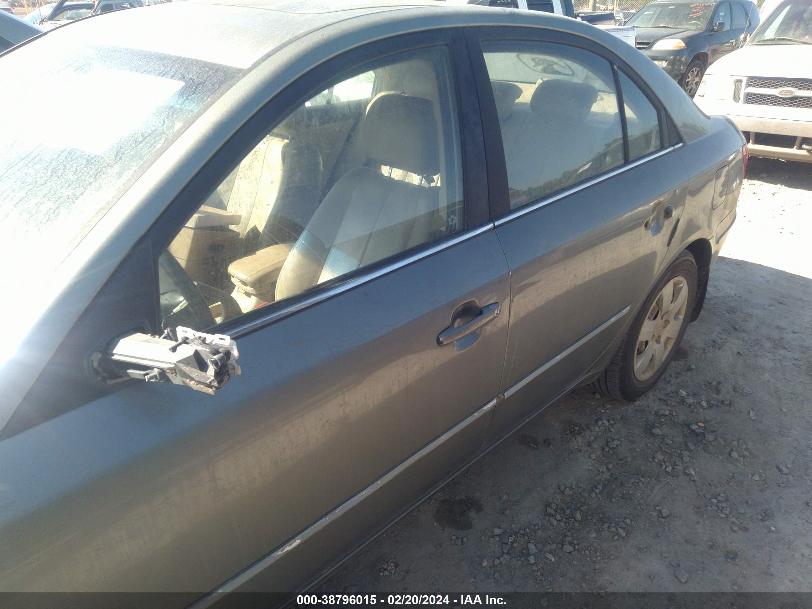 Photo 5 VIN: 5NPET4AC9AH642265 - HYUNDAI SONATA 