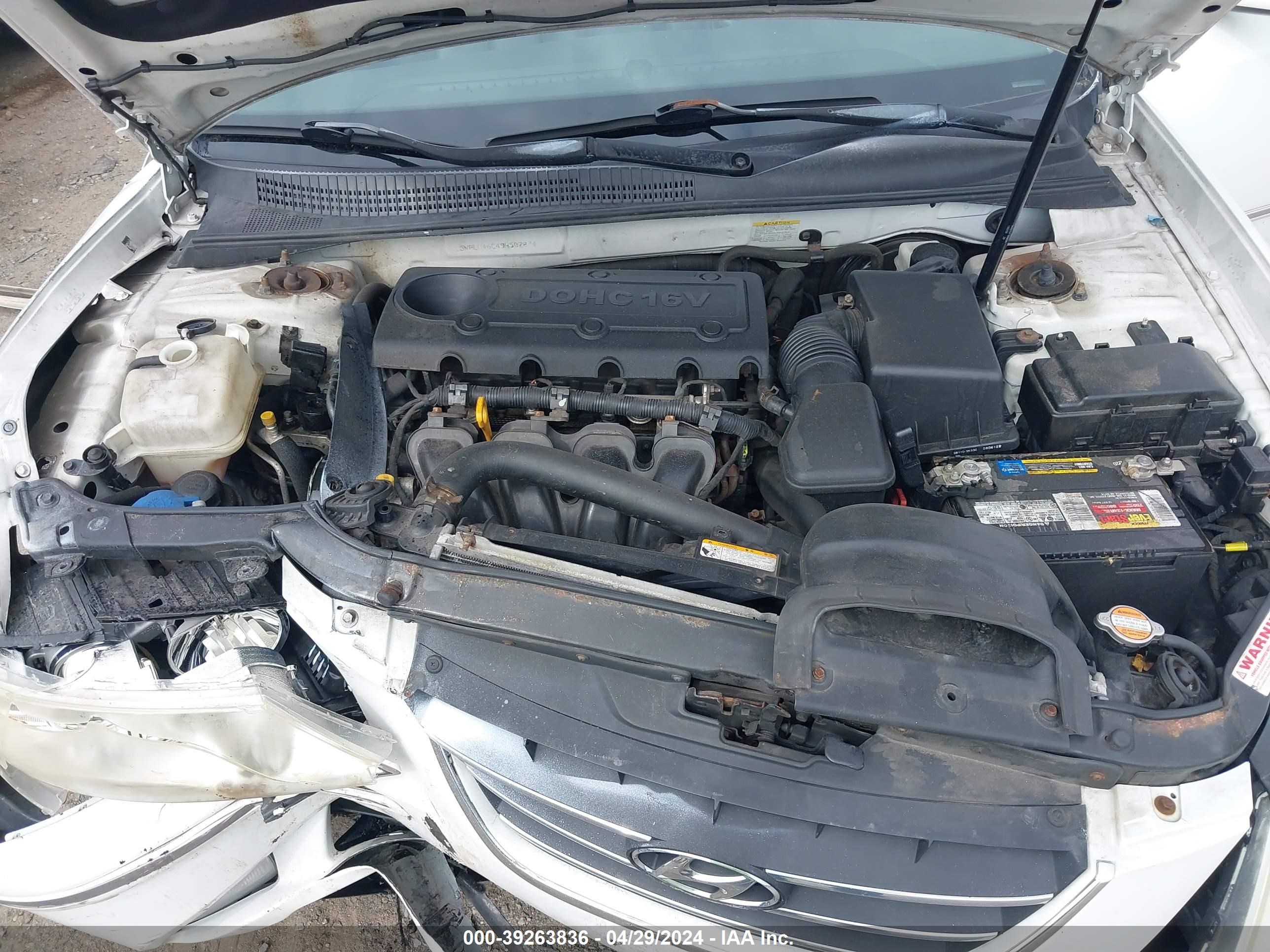 Photo 9 VIN: 5NPEU46C49H507874 - HYUNDAI SONATA 