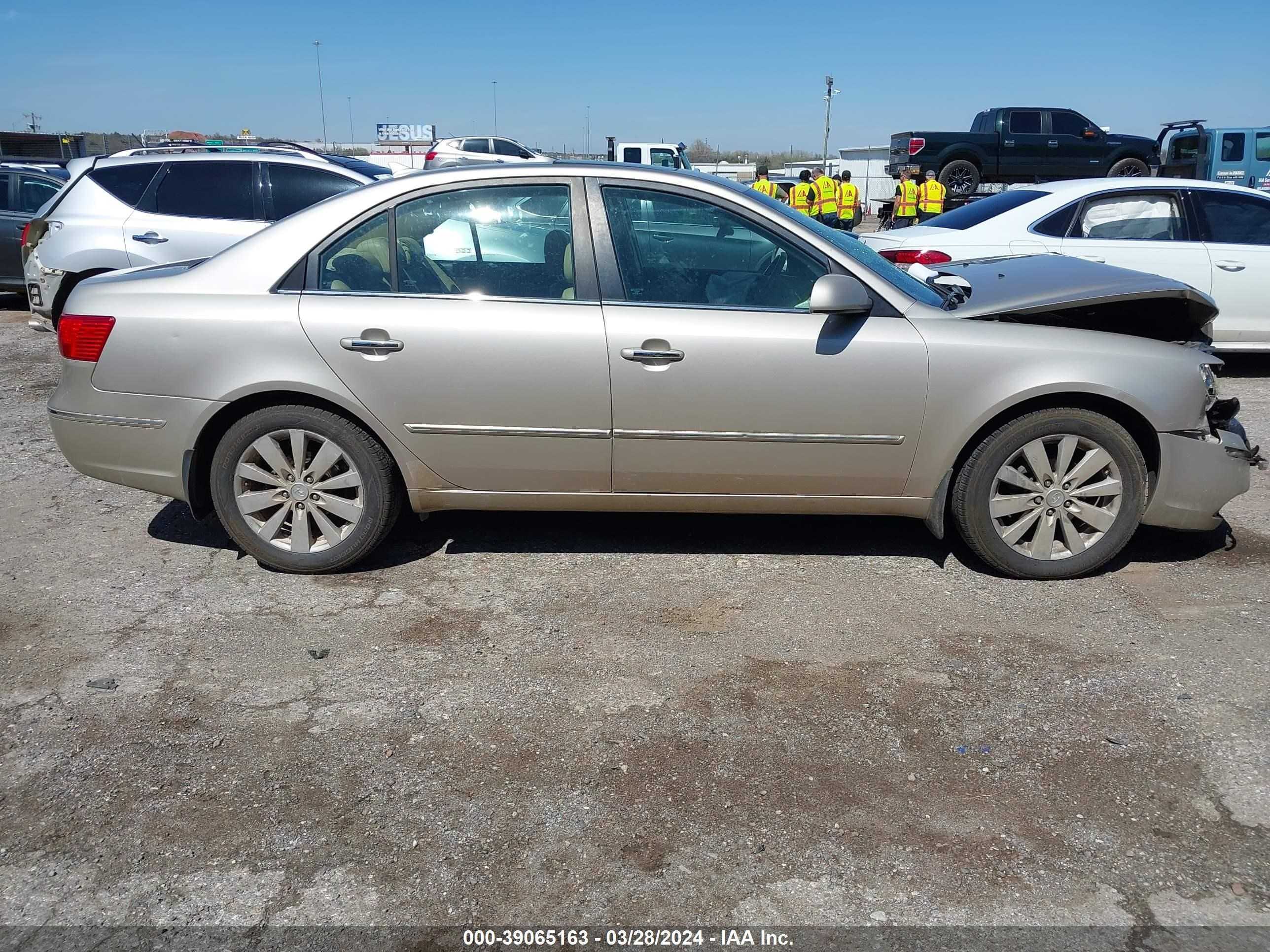 Photo 12 VIN: 5NPEU46C59H521590 - HYUNDAI SONATA 