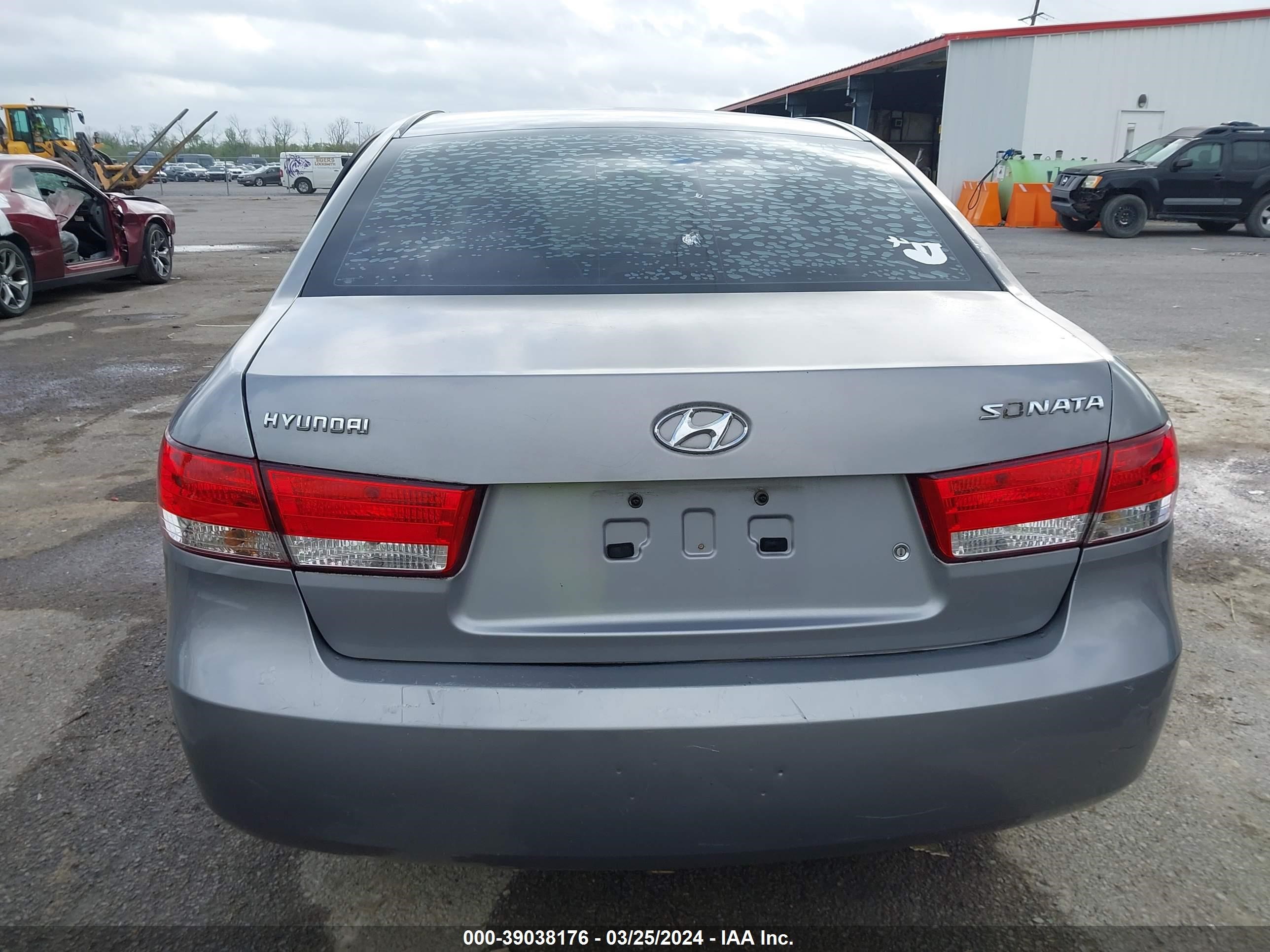 Photo 15 VIN: 5NPEU46C66H172886 - HYUNDAI SONATA 