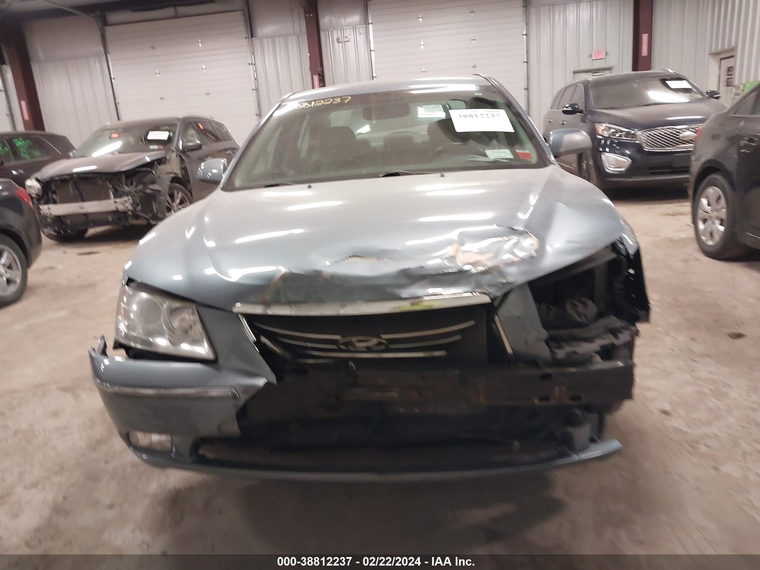 Photo 11 VIN: 5NPEU46CX9H529250 - HYUNDAI SONATA 