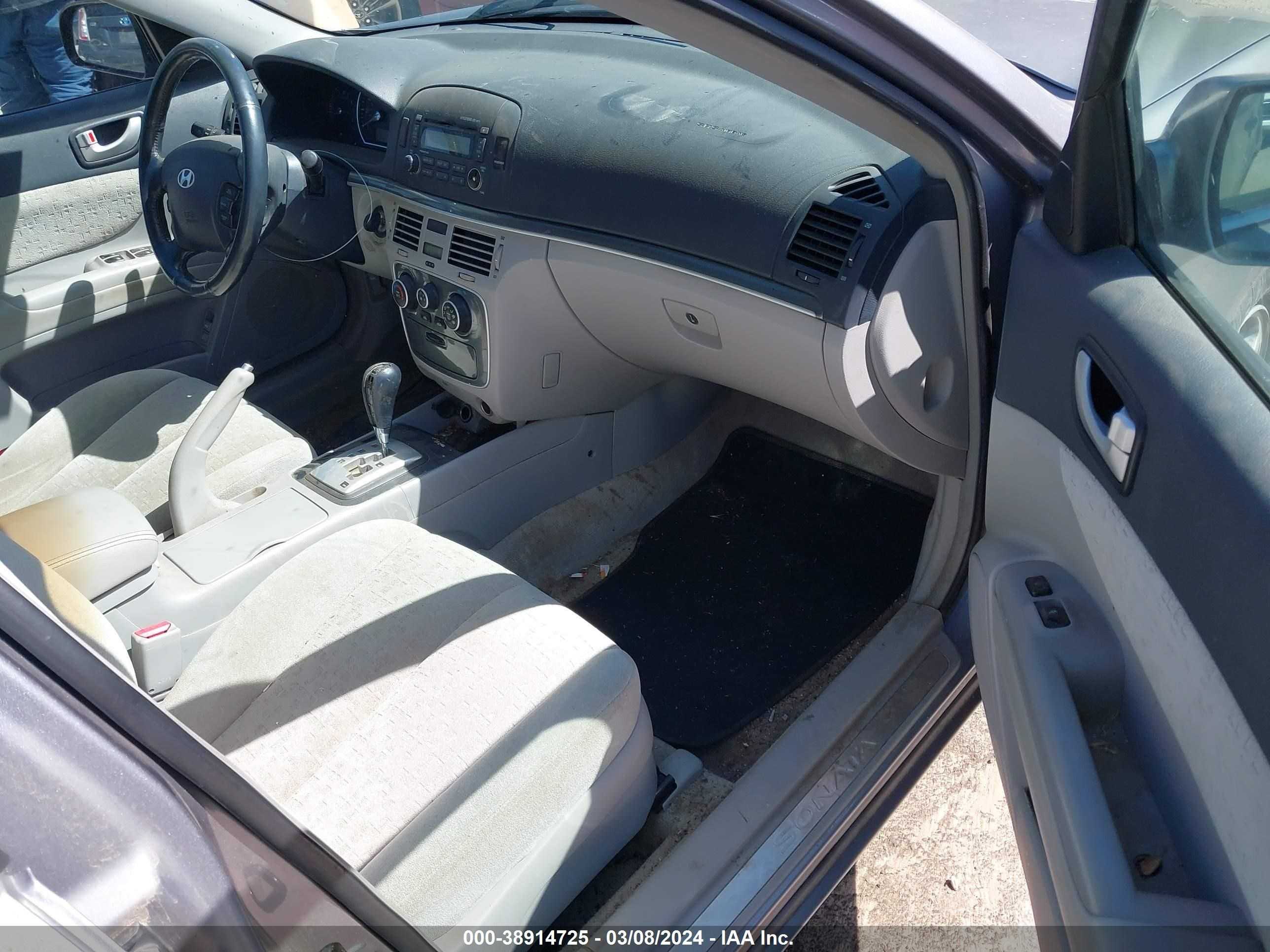 Photo 4 VIN: 5NPEU46F06H054049 - HYUNDAI SONATA 