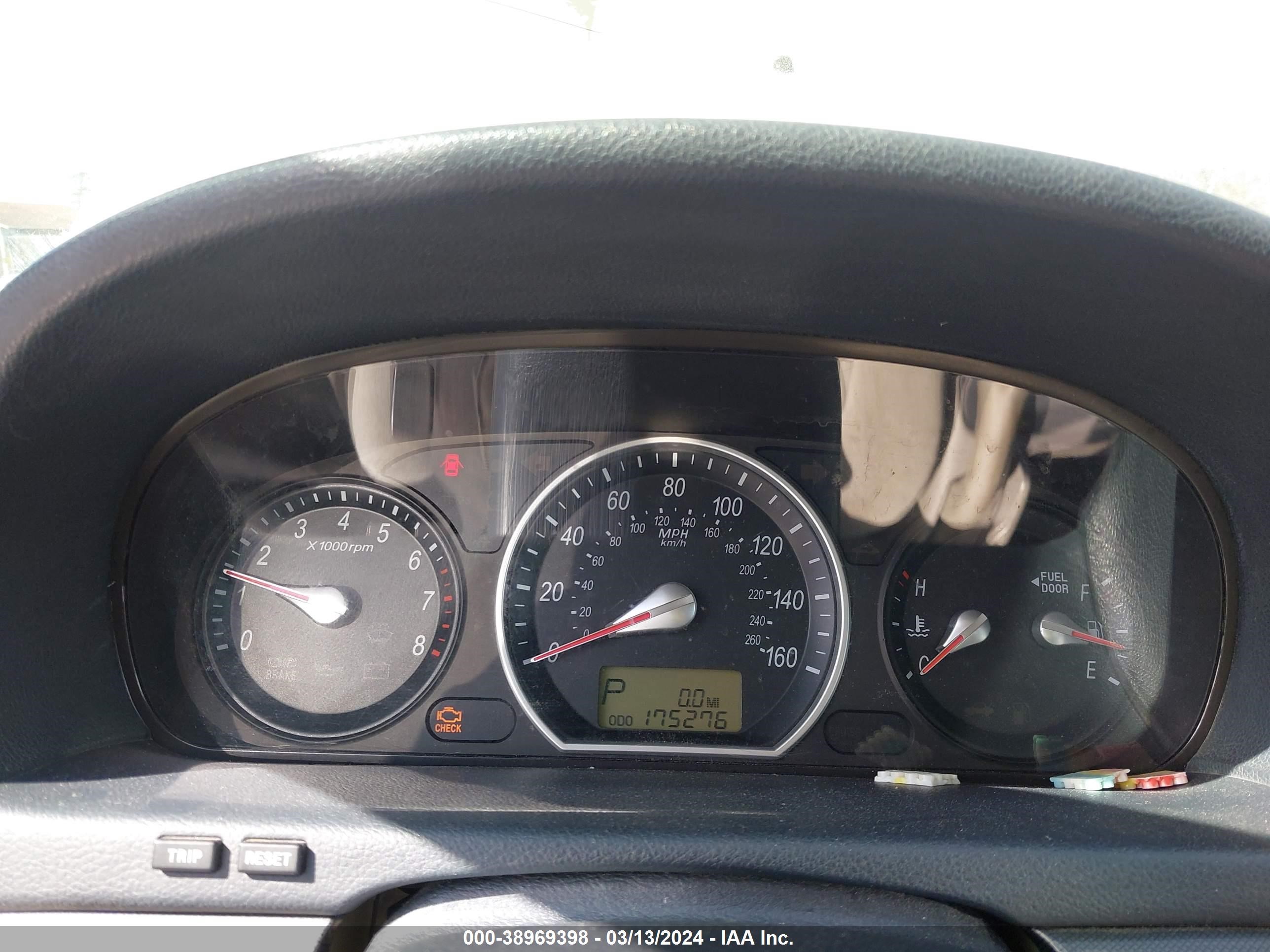 Photo 6 VIN: 5NPEU46F06H116601 - HYUNDAI SONATA 