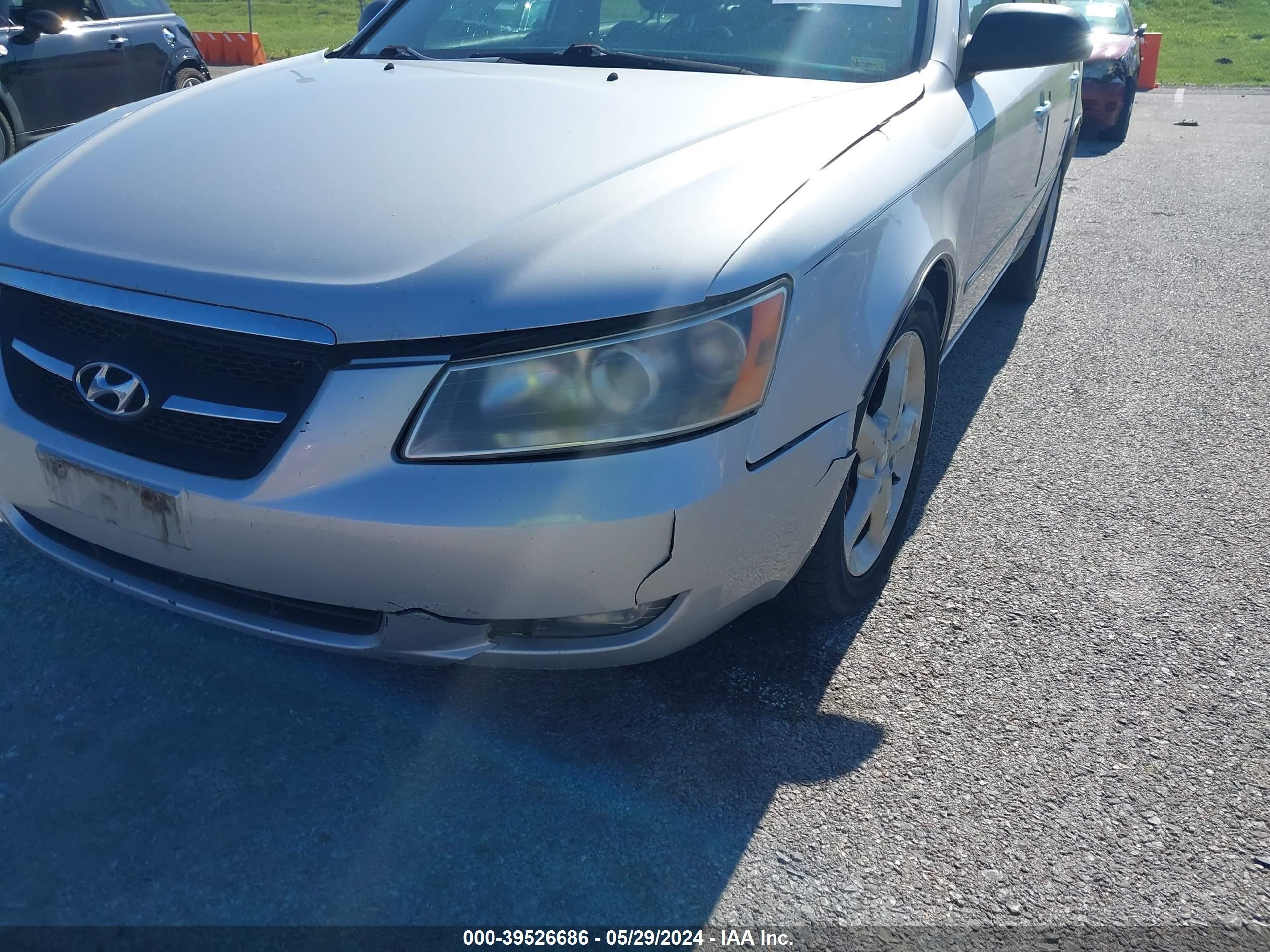 Photo 5 VIN: 5NPEU46F08H304800 - HYUNDAI SONATA 