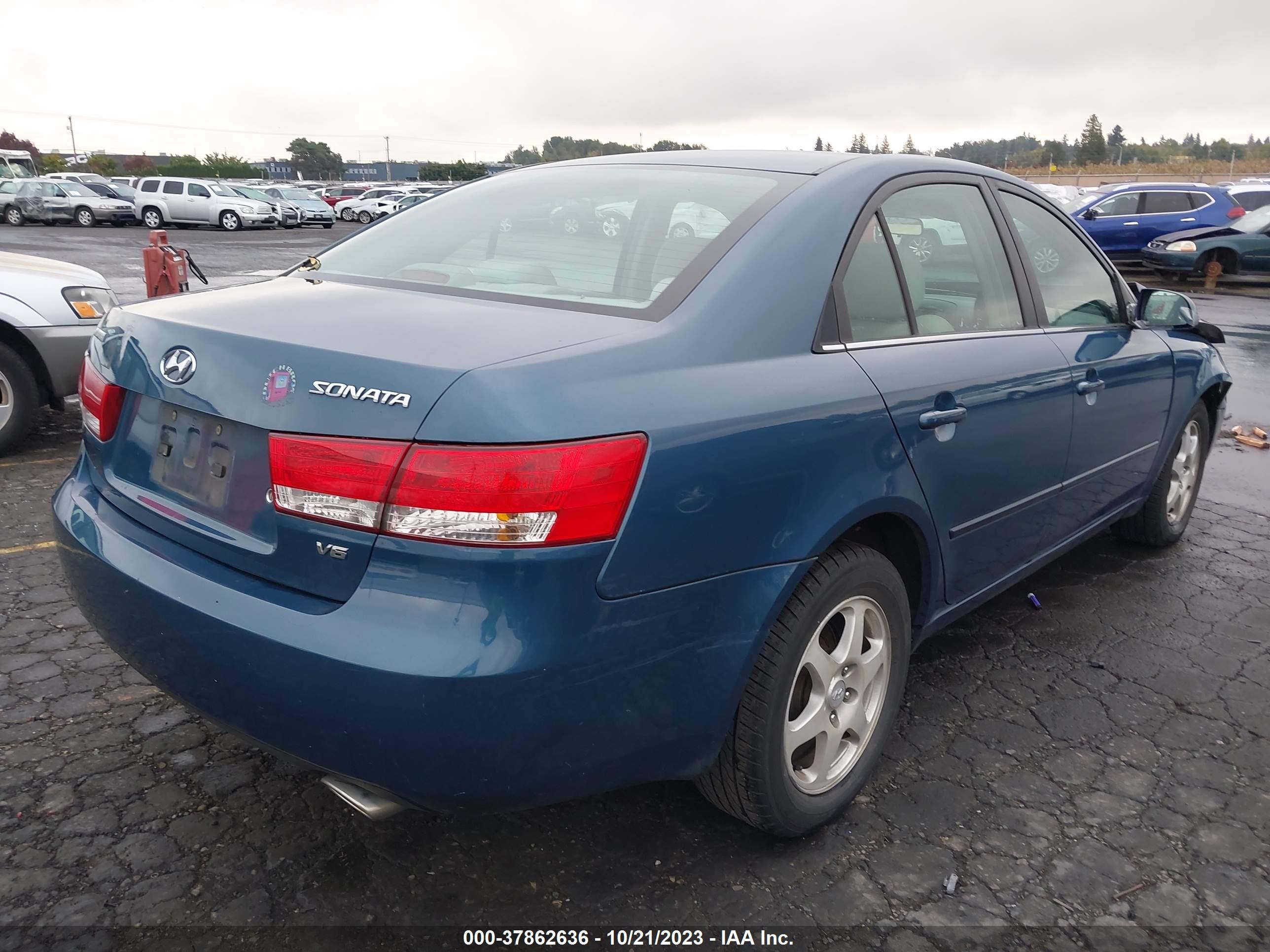 Photo 3 VIN: 5NPEU46F16H128997 - HYUNDAI SONATA 