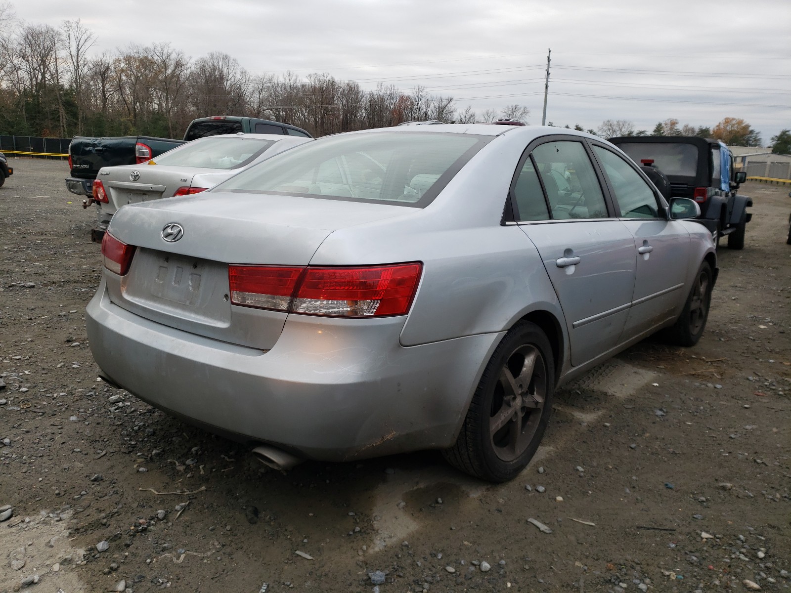 Photo 3 VIN: 5NPEU46F17H165761 - HYUNDAI SONATA SE 