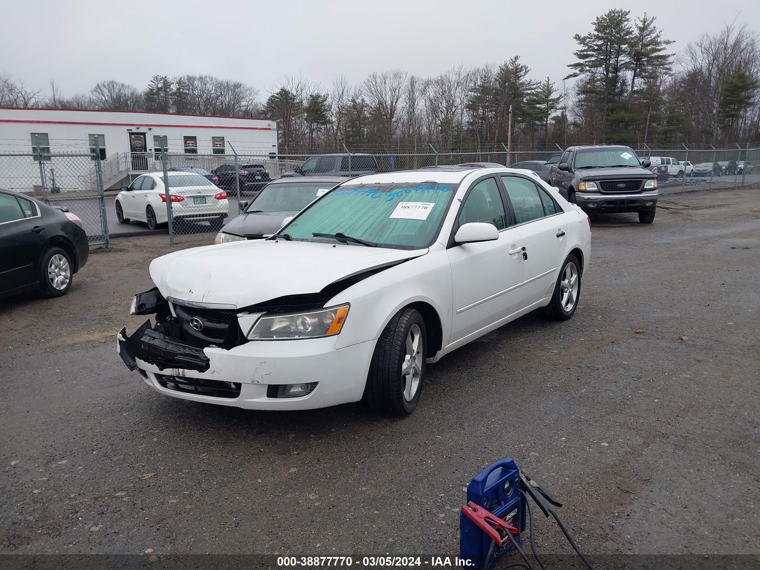 Photo 1 VIN: 5NPEU46F17H181667 - HYUNDAI SONATA 