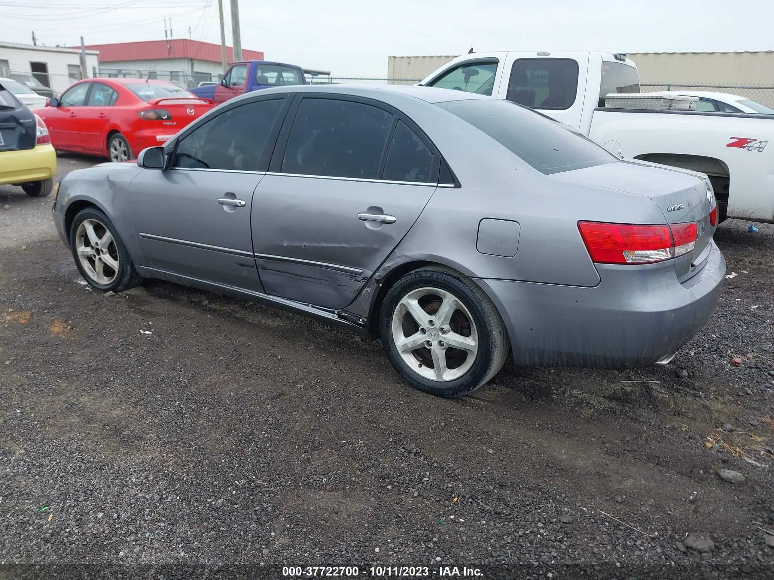 Photo 2 VIN: 5NPEU46F26H049838 - HYUNDAI SONATA 