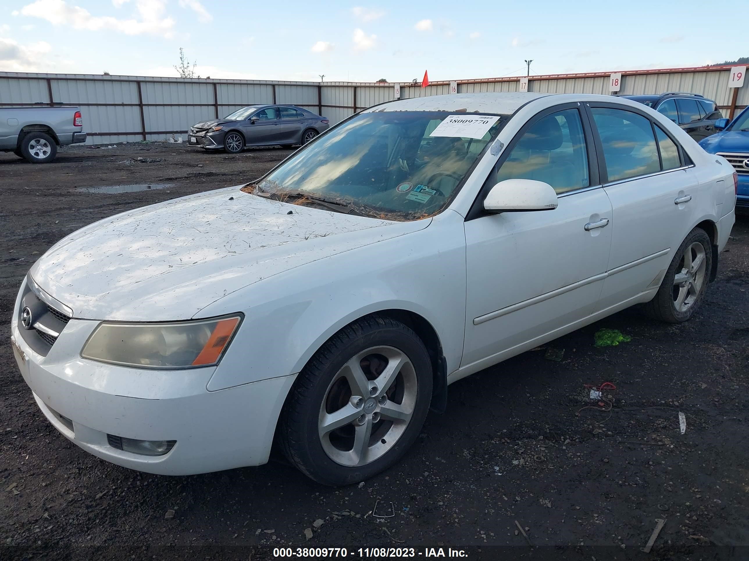 Photo 1 VIN: 5NPEU46F47H182876 - HYUNDAI SONATA 