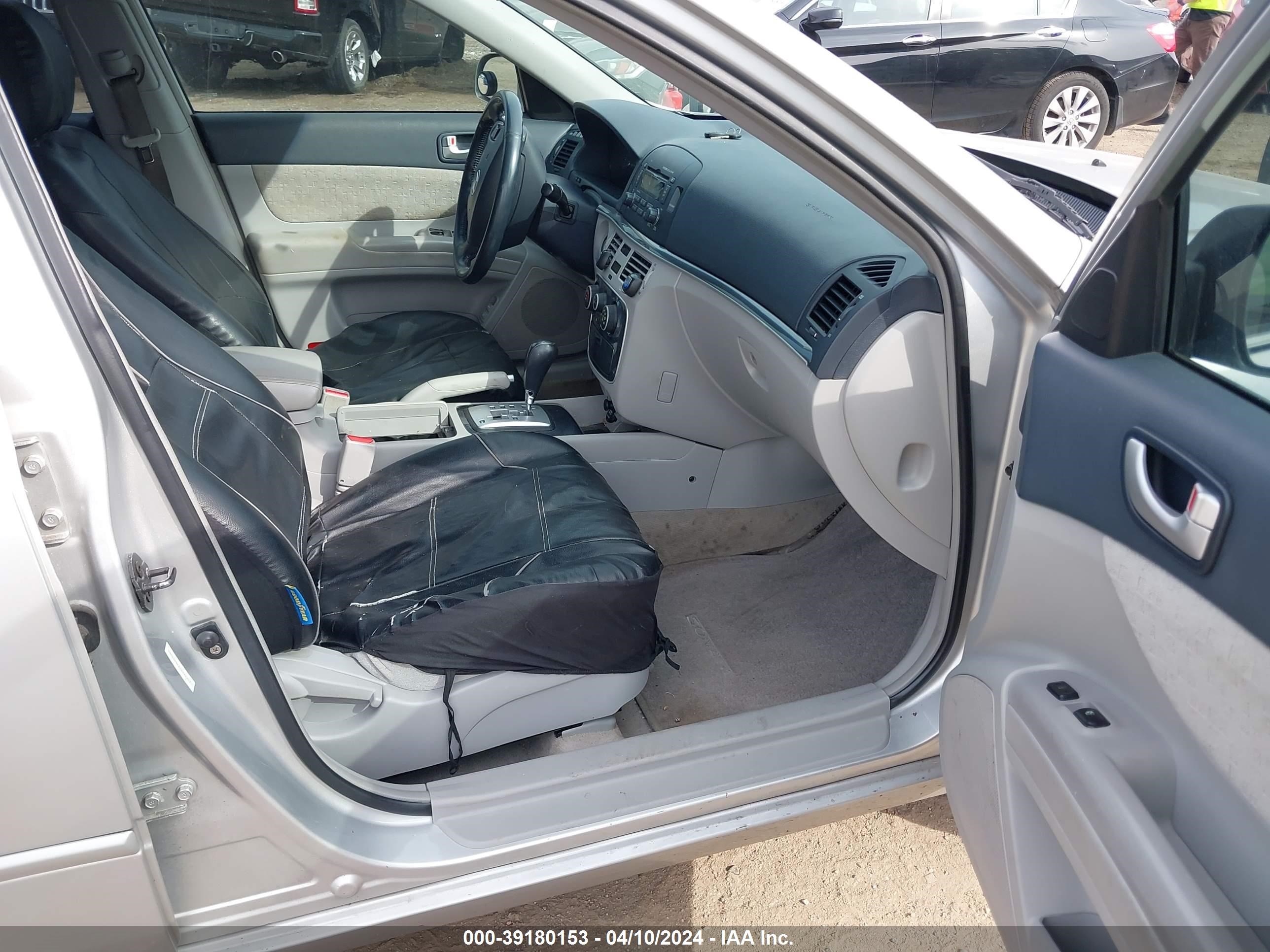 Photo 4 VIN: 5NPEU46F47H274277 - HYUNDAI SONATA 