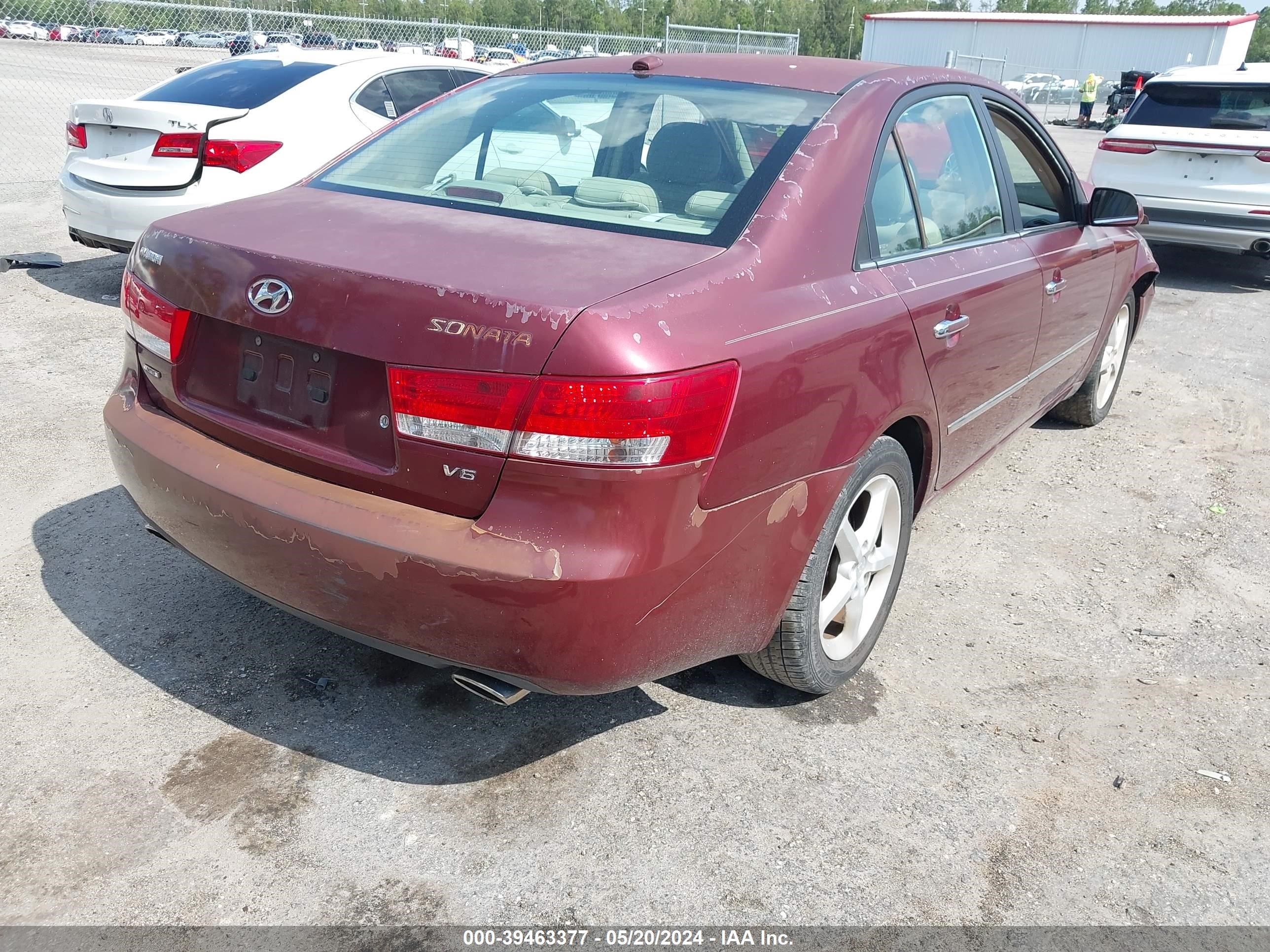 Photo 3 VIN: 5NPEU46F48H362800 - HYUNDAI SONATA 