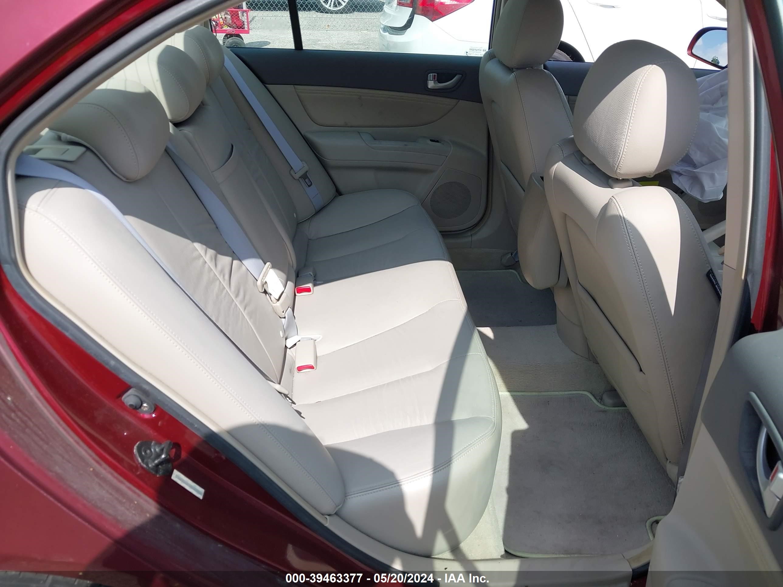 Photo 7 VIN: 5NPEU46F48H362800 - HYUNDAI SONATA 