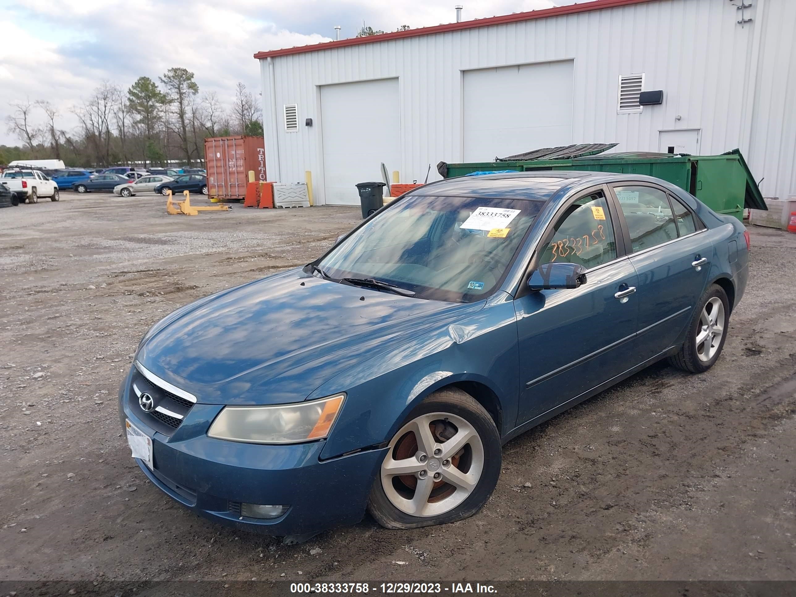 Photo 5 VIN: 5NPEU46F57H207963 - HYUNDAI SONATA 