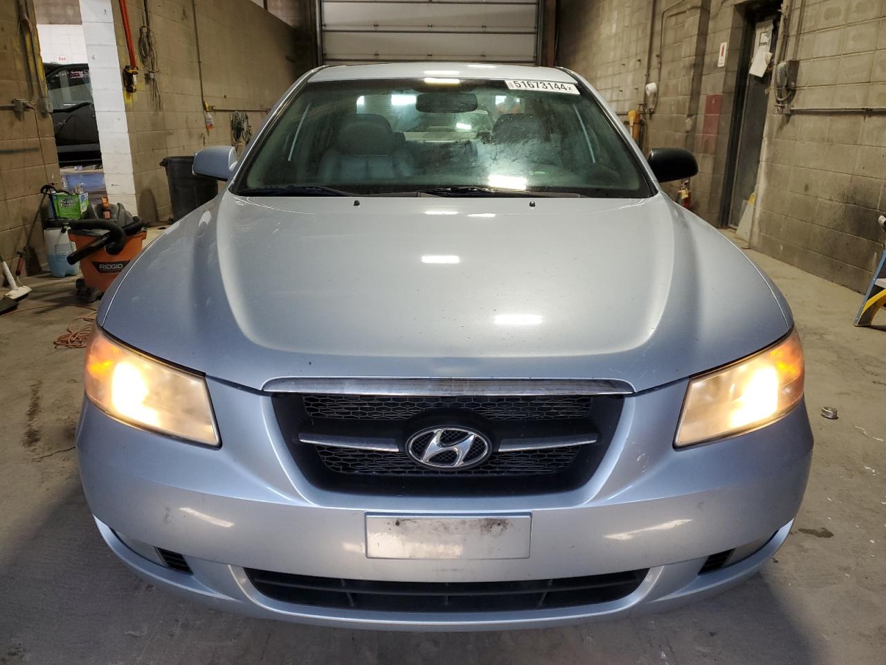 Photo 4 VIN: 5NPEU46F67H220608 - HYUNDAI SONATA 