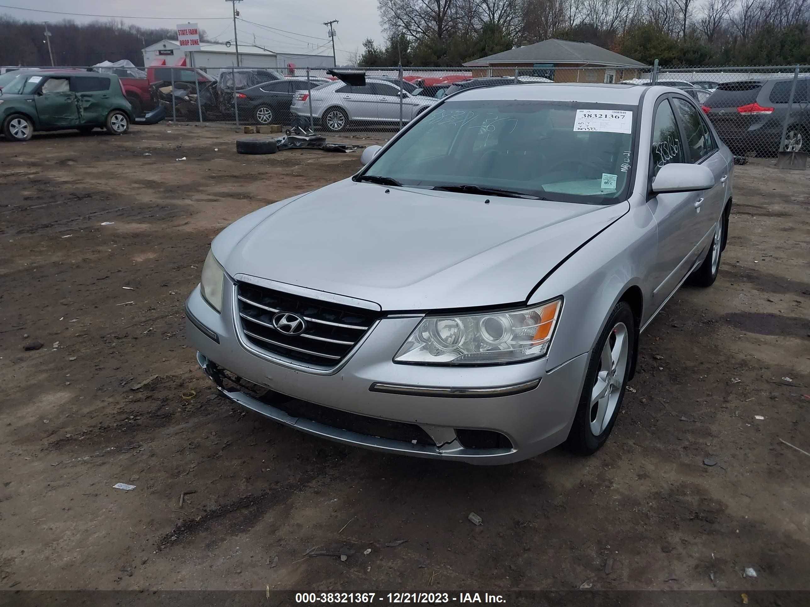 Photo 1 VIN: 5NPEU46F69H435845 - HYUNDAI SONATA 