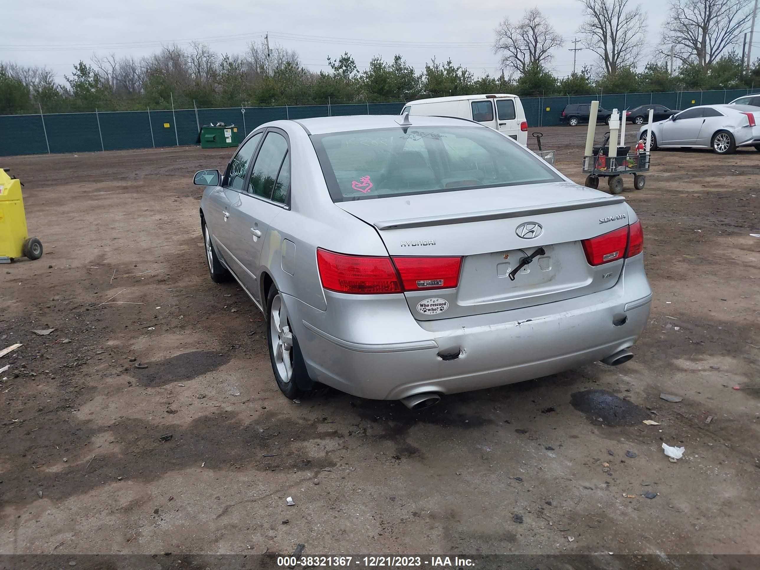 Photo 2 VIN: 5NPEU46F69H435845 - HYUNDAI SONATA 