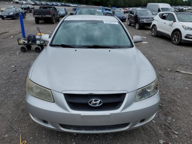 Photo 4 VIN: 5NPEU46F98H369998 - HYUNDAI SONATA 