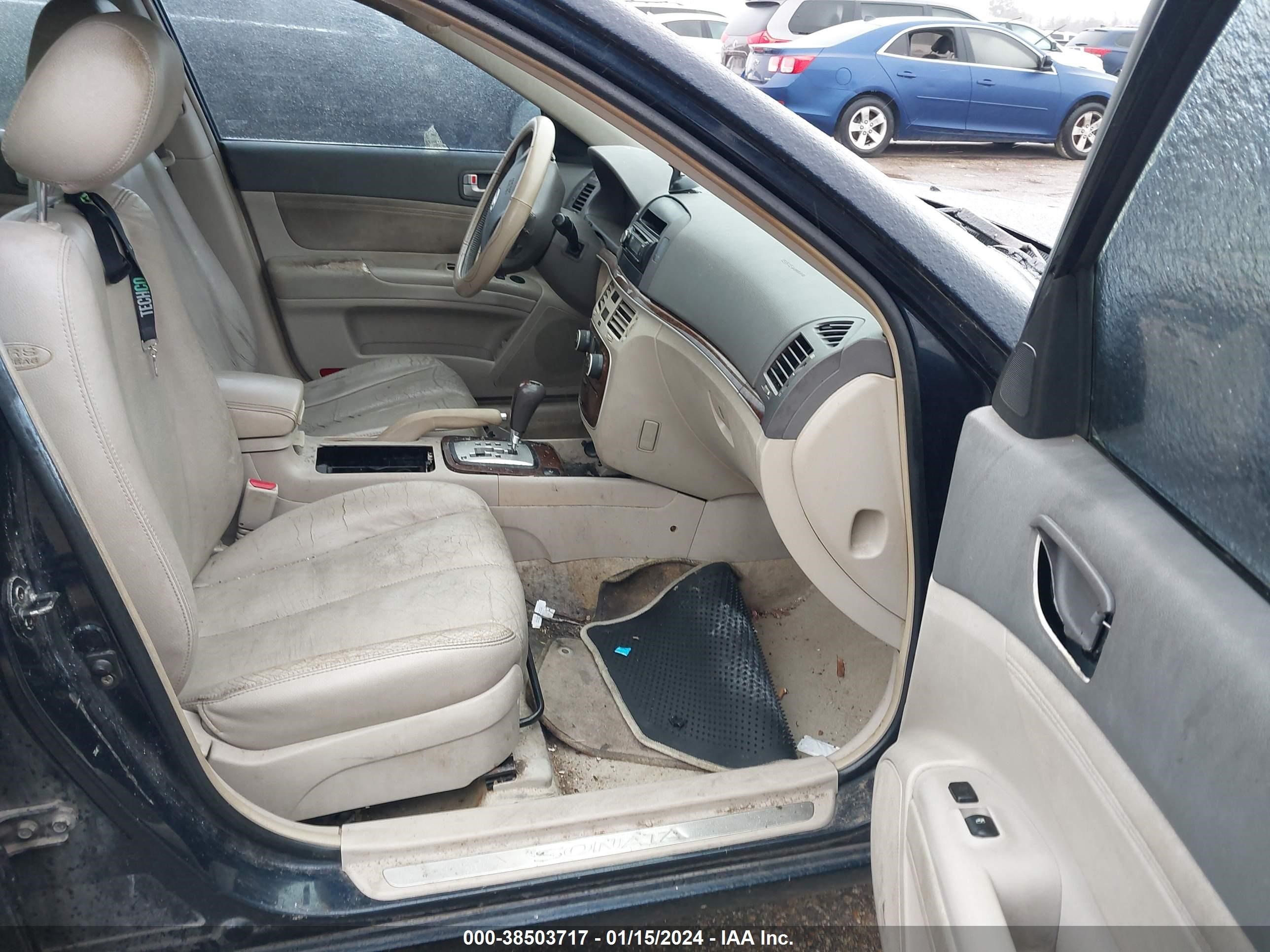 Photo 4 VIN: 5NPEU46FX7H162910 - HYUNDAI SONATA 