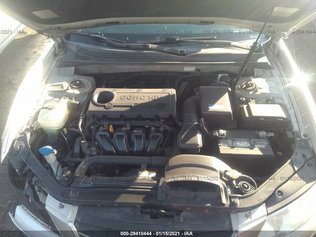 Photo 9 VIN: 5NPEU4AC5AH611107 - HYUNDAI SONATA 