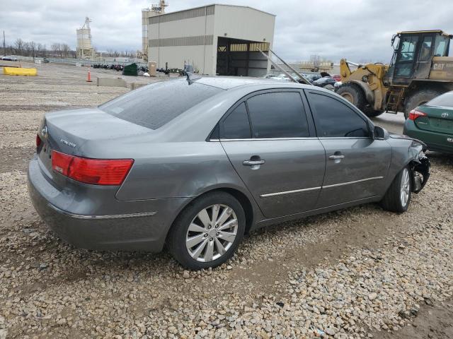 Photo 2 VIN: 5NPEU4AC8AH611876 - HYUNDAI SONATA 