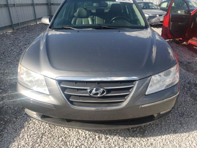 Photo 8 VIN: 5NPEU4AC8AH638544 - HYUNDAI SONATA SE 