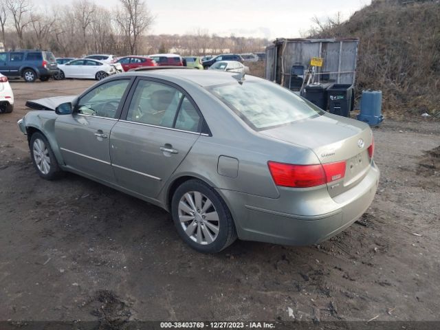 Photo 2 VIN: 5NPEU4ACXAH619025 - HYUNDAI SONATA 