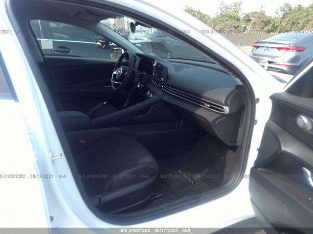 Photo 4 VIN: 5NPLL4AG0MH038165 - HYUNDAI ELANTRA 