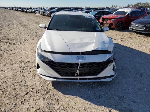 Photo 4 VIN: 5NPLL4AG0PH102421 - HYUNDAI ELANTRA 