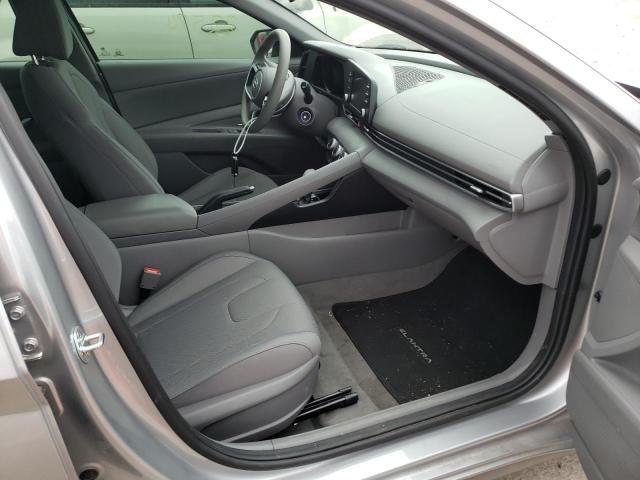 Photo 4 VIN: 5NPLL4AG1MH011802 - HYUNDAI ELANTRA 